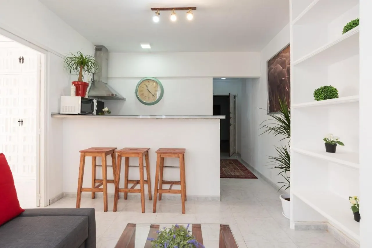 Bright Beachfront Apartment Μάλαγα Ισπανία