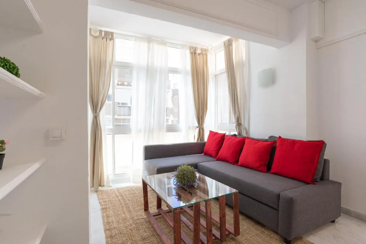 Bright Beachfront Apartment Μάλαγα 0*,  Ισπανία